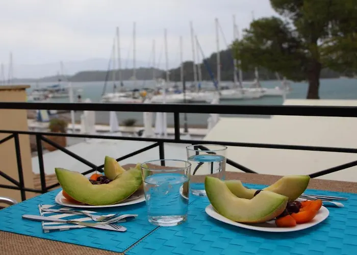 Bay Апарт-отель Нидри